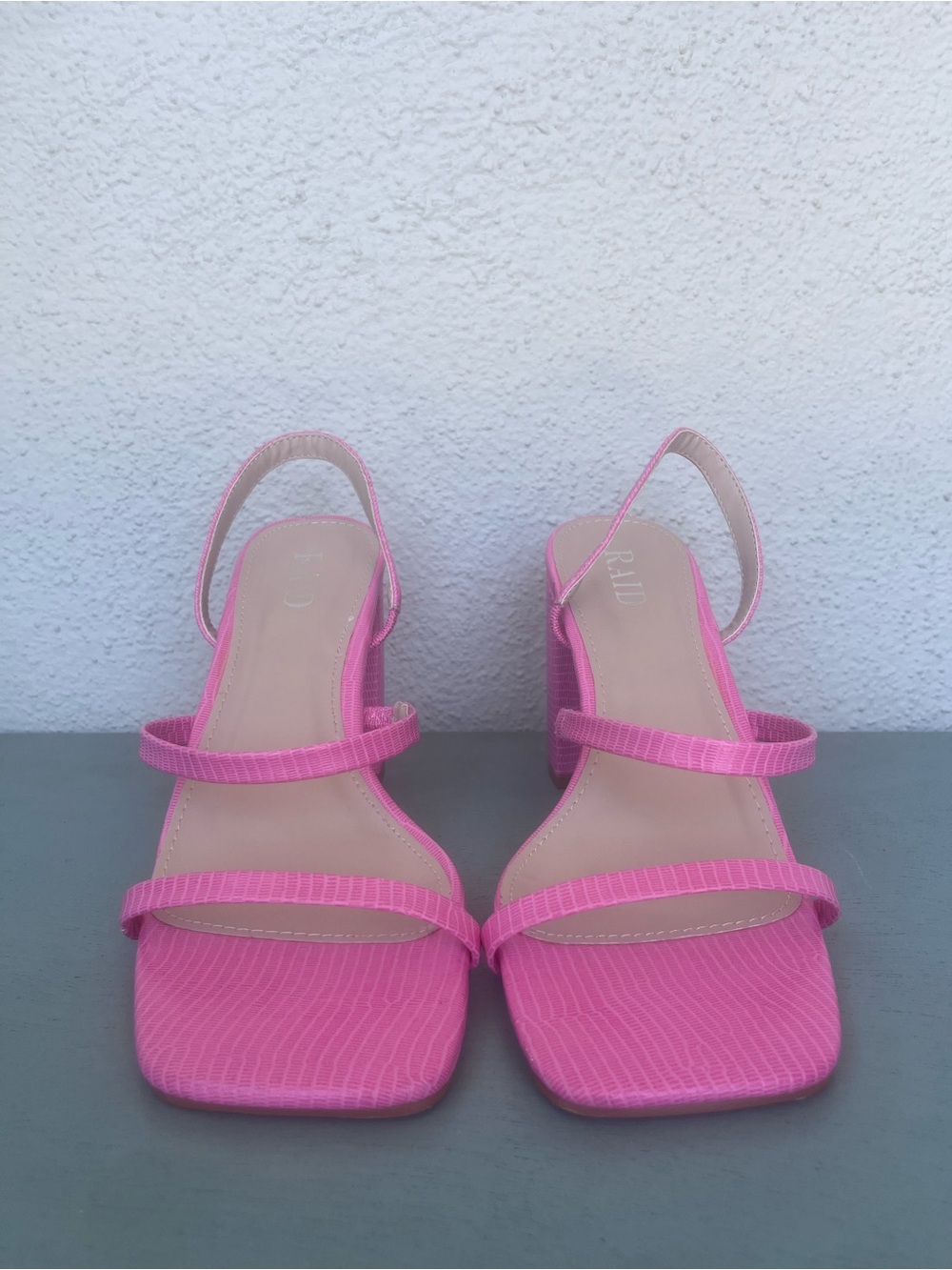 Pink Strappy Block Heel Sandals Faux Croc, NWOT - Picture 4 of 8
